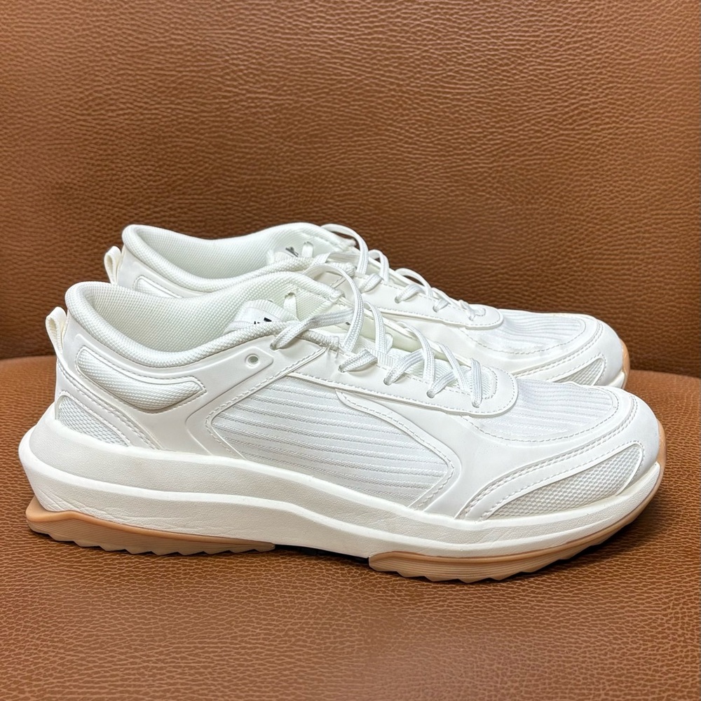 Women's APL jogger in ivory
